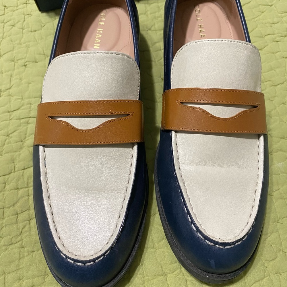 Cole Haan Navy and White Loafers with Brown Accent - Picture 5 of 5